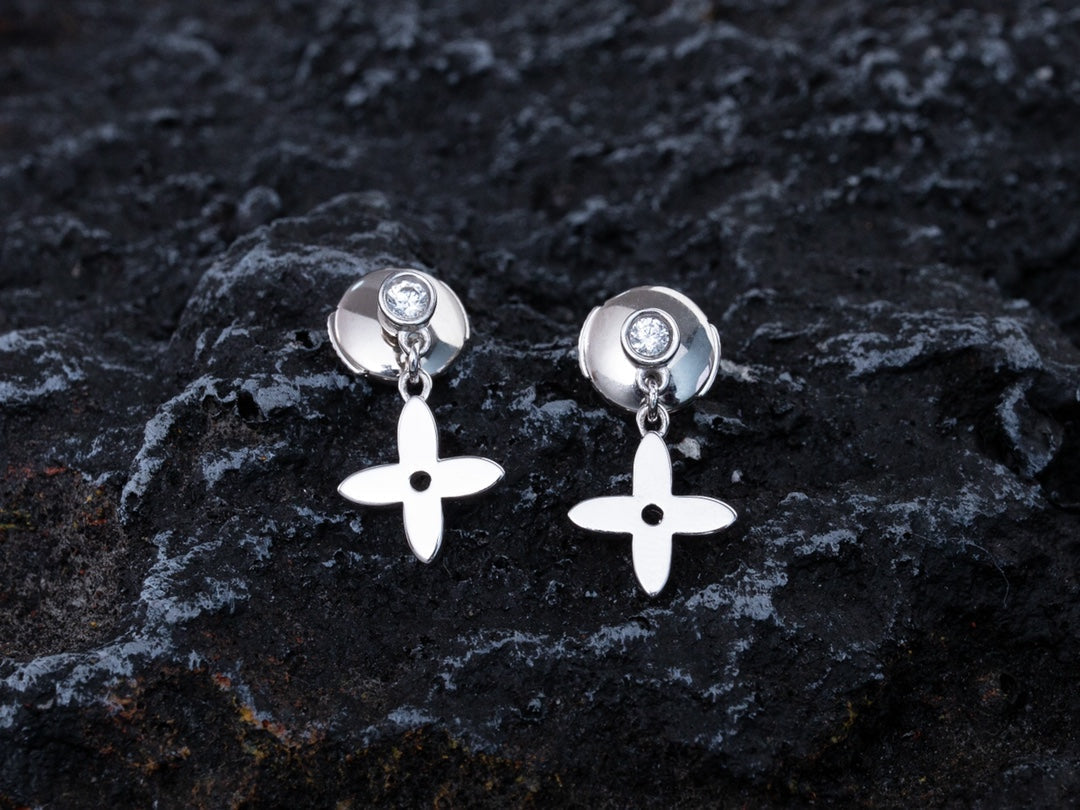 Mysitc VIDYLLE SILVER DIAMOND MINI DROP EARRINGS
