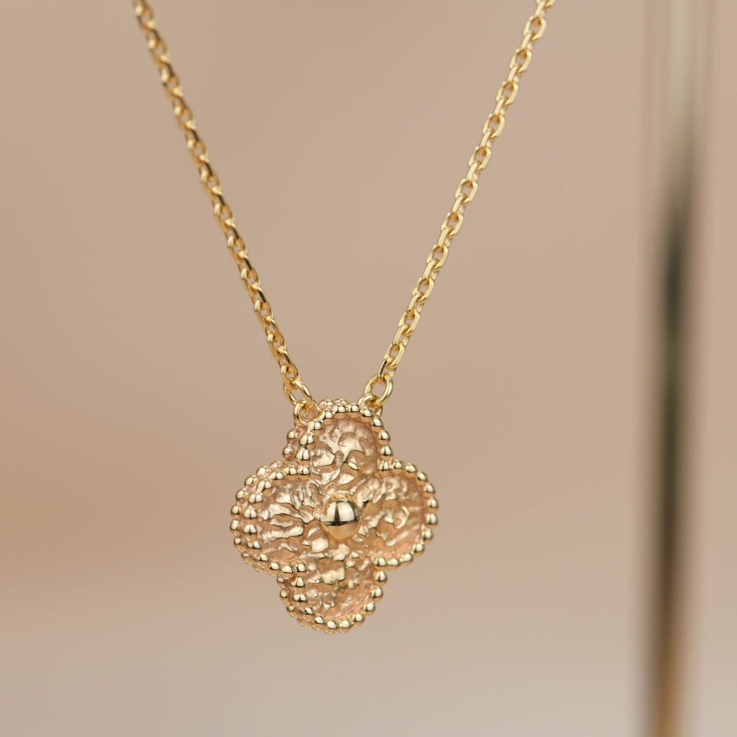Mysitc CLOVER 15MM BRONZING NECKLACE