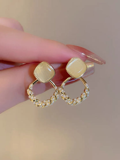 Stylish Fresh Versatile Rice Bead Light Luxury Temperament Design Earrings