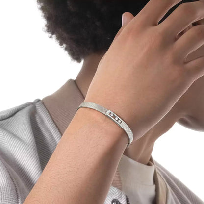 [Mystic ]Move Noa Ciselé half pavé bangle